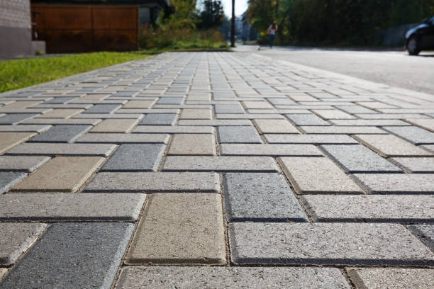 Best Local Driveway Pavers  in Mabton, WA